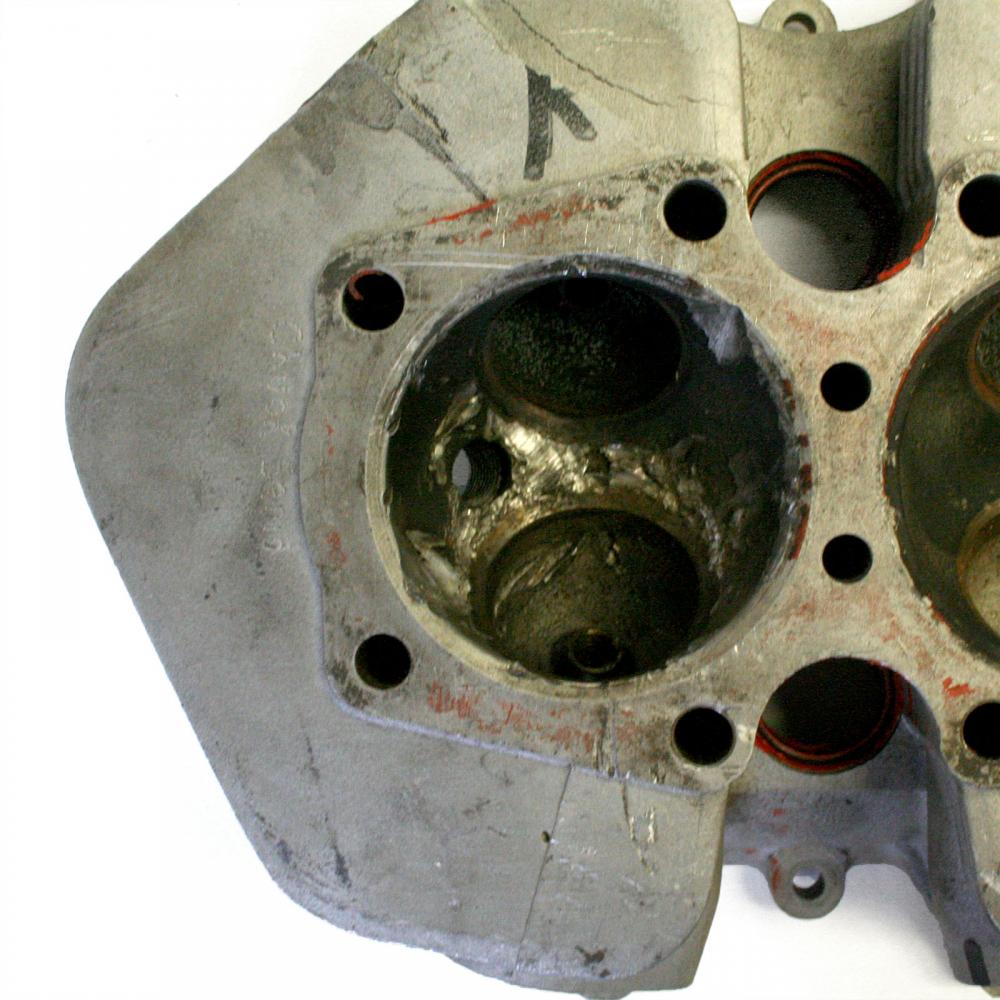 Cylinder Head Triumph T140 1973 To Early 79 / 713023 Used [38