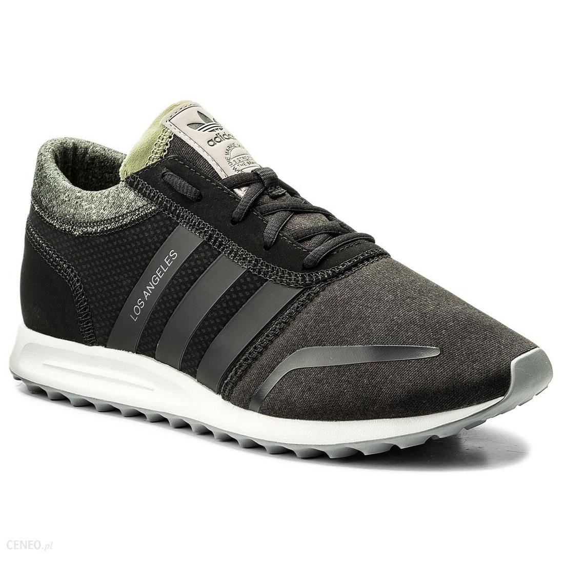 {keywor d} zapatillas negras adidas hombre