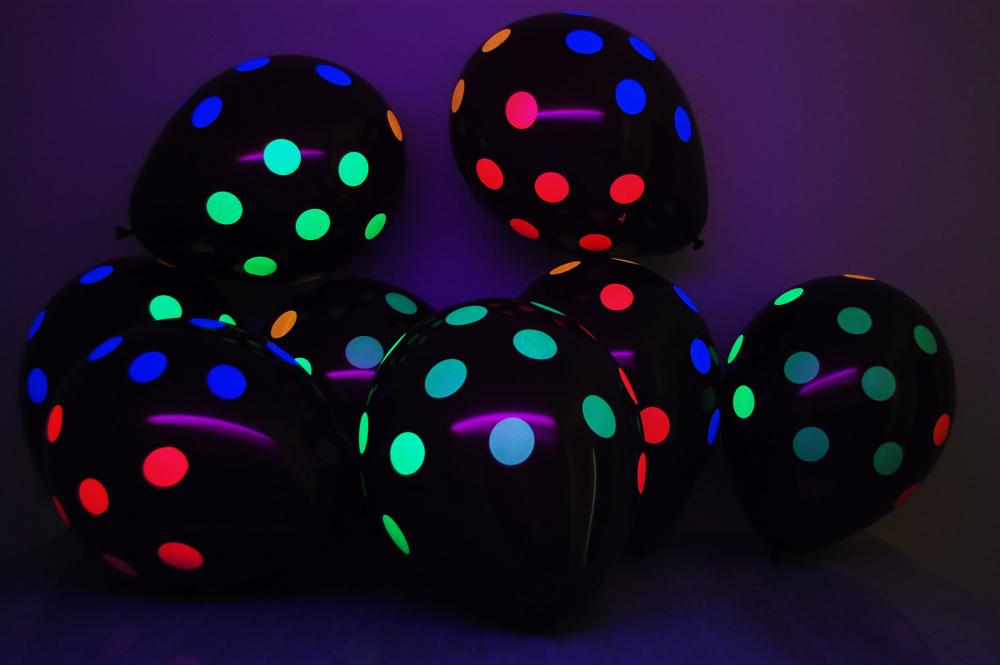 glow in the dark balloons not led