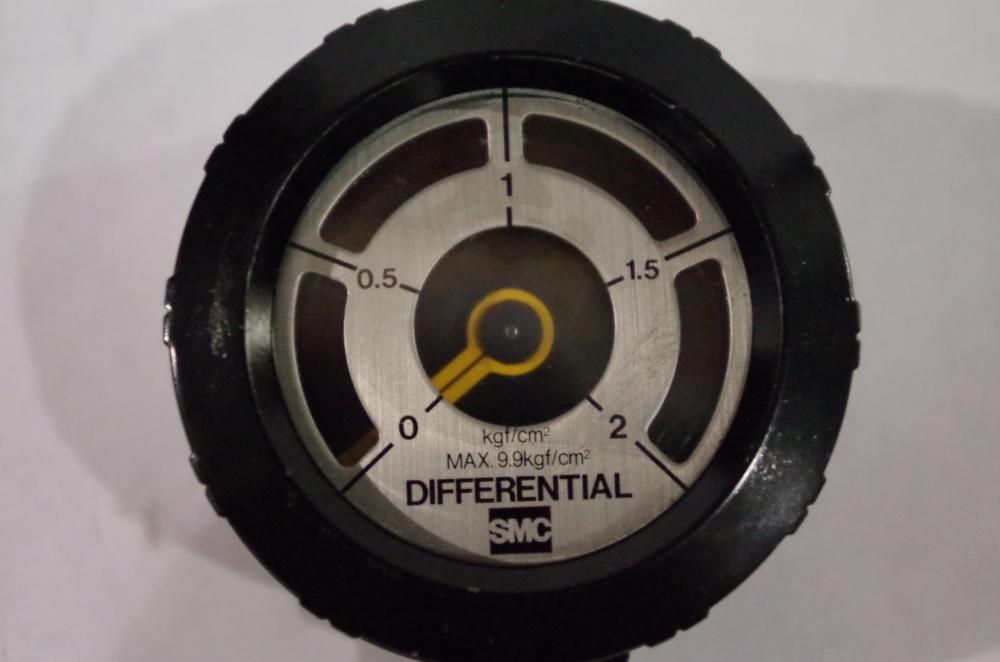 SMC DIFFERENTIAL PRESSURE VACUUM GAUGE 02 kgf cm2 new! eBay