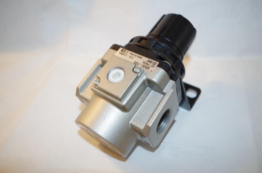 SMC # AR40-F04 PNEUMATIC REGULATOR NEW! | EBay