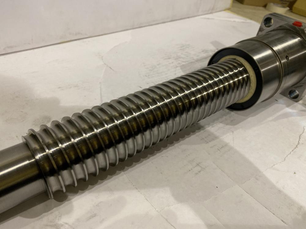 PRECISION BALL SCREW TRAVEL 29" 2.5turns/inch LARGE 58mm DIA. THD BS