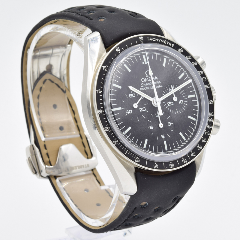 pre owned omega speedmaster moonwatch